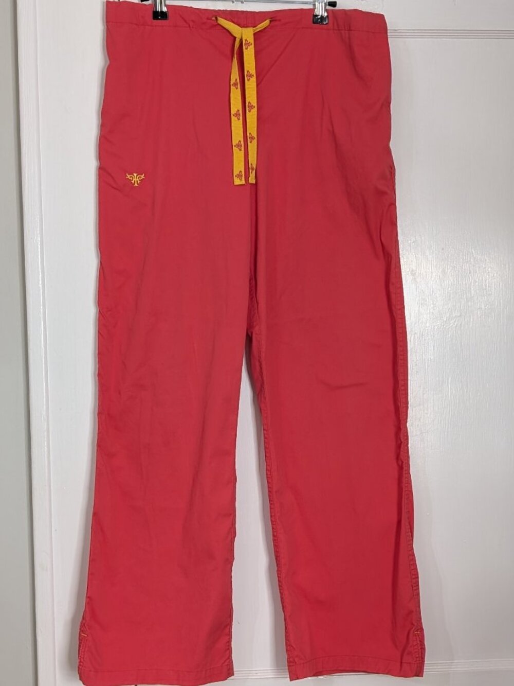 Med Couture Women's Scrub Pants Coral Pink Size Medium E-Z Flex 8705 Drawstring
